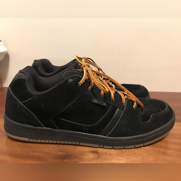 Harsh suede skaters sneakers in black size 10 - Picture 2 of 11